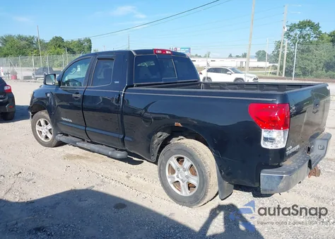 2007 Toyota Tundra Sr5 4.7L V8 z USA, uszkodzony, nr VIN 5TBBT54167S453314